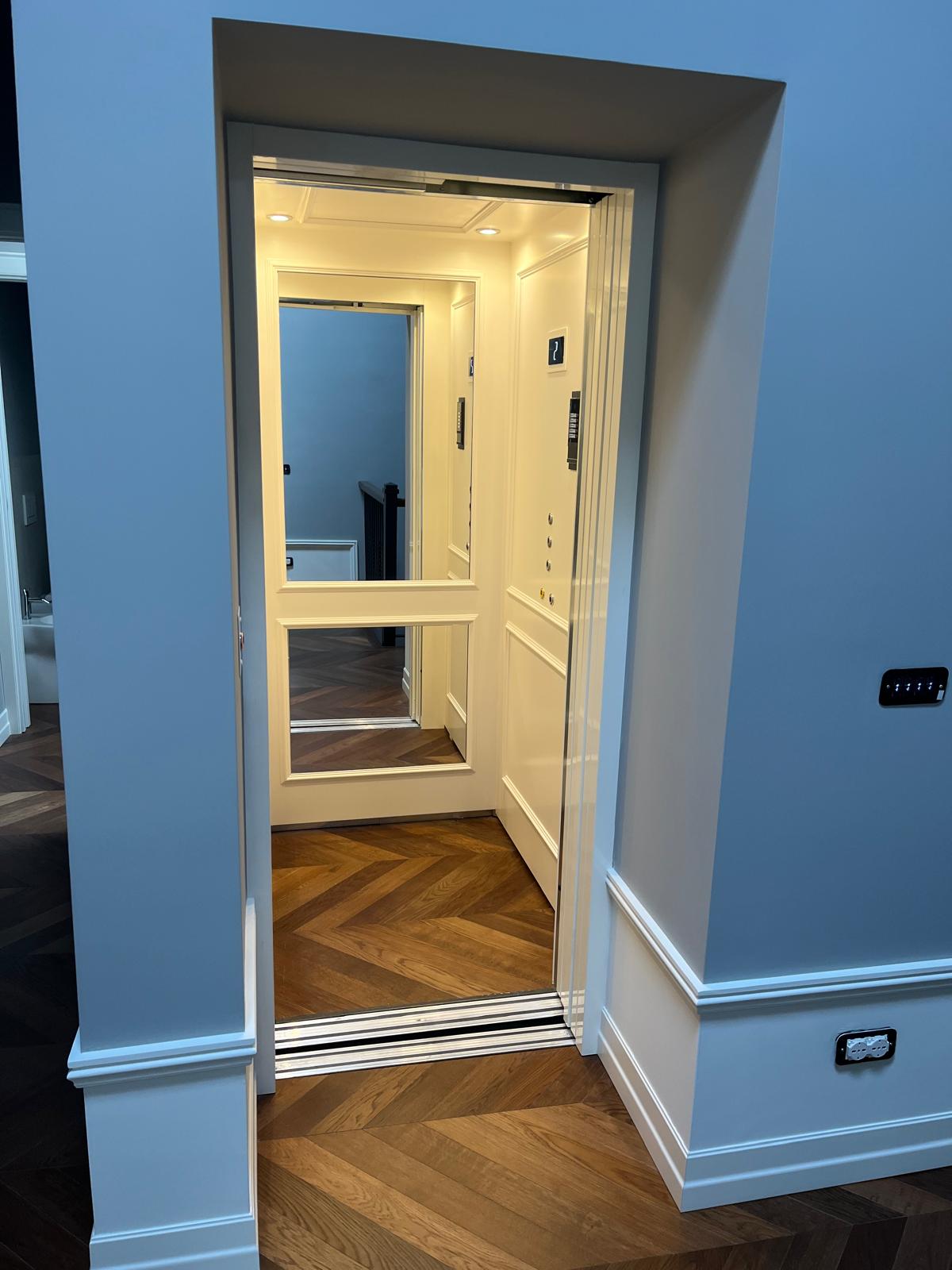 Impianti elevatori per ambienti residenziali - Ascensori Servizi